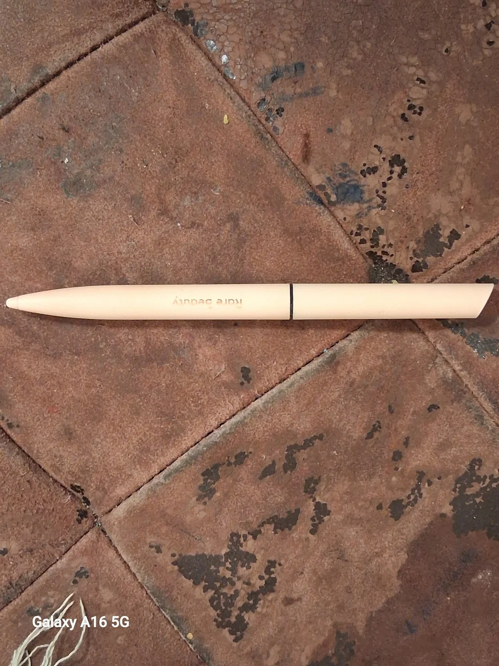 Rare Beauty Eyeliner Pencil in Soft Nude Peach
